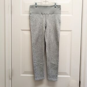Aerie Offline 7/8 Leggings High Rise Seamless Snakeskin Print Gray Medium Gym